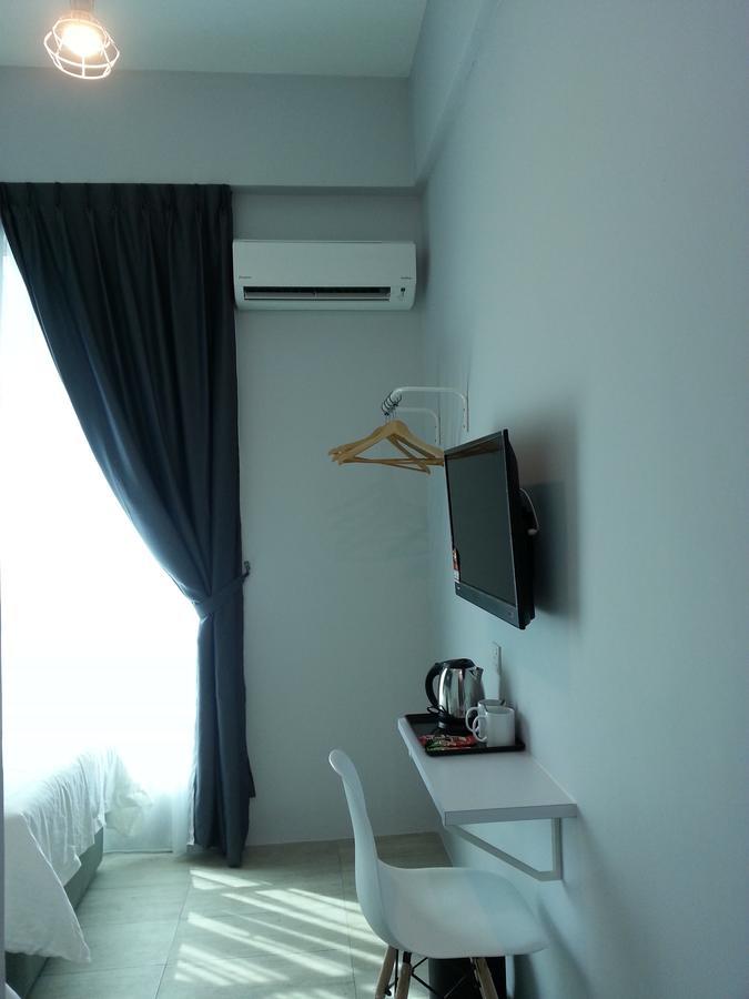 L Hotel Simpang Renggam Екстер'єр фото