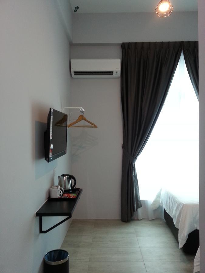 L Hotel Simpang Renggam Екстер'єр фото