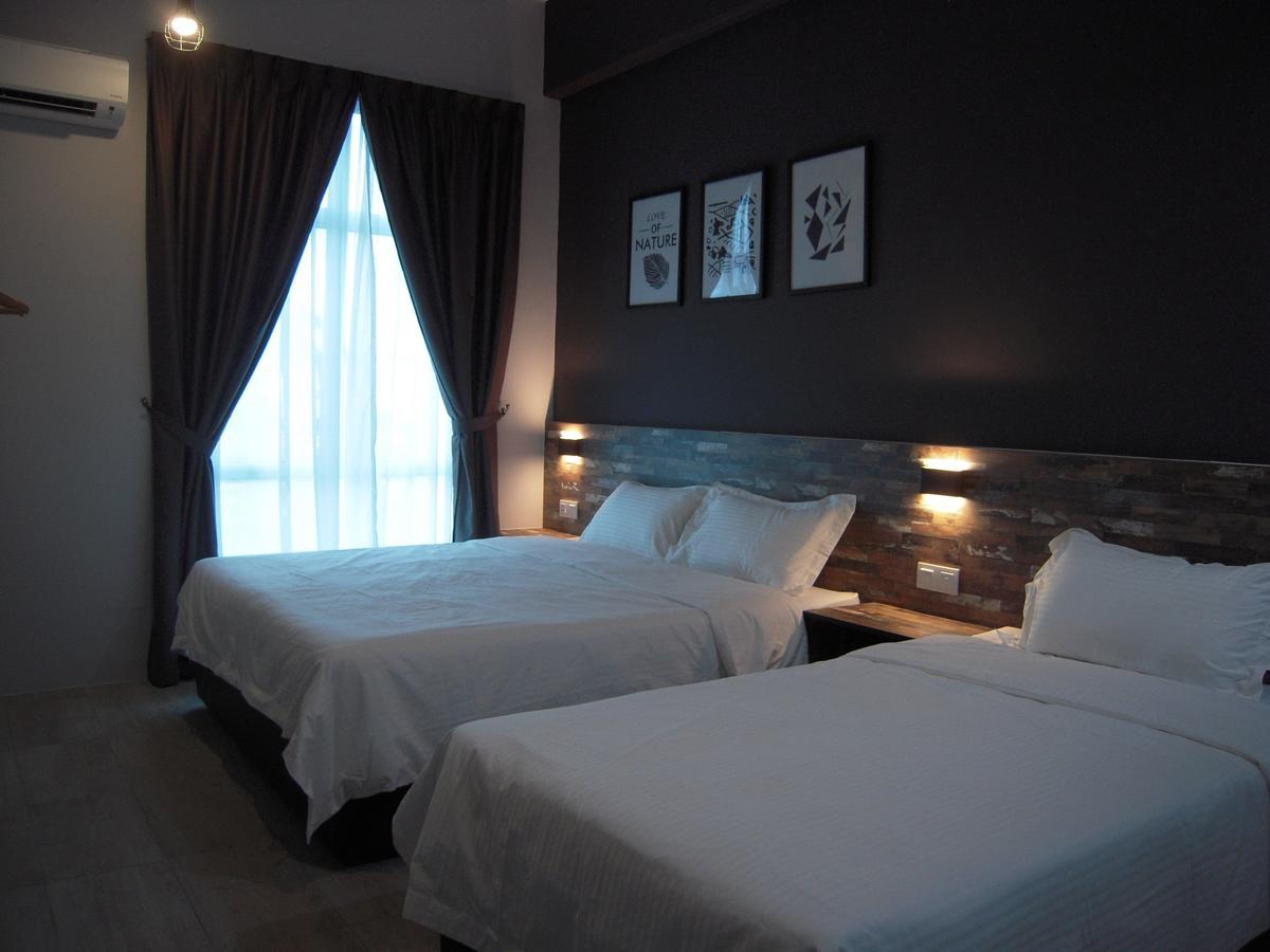 L Hotel Simpang Renggam Екстер'єр фото